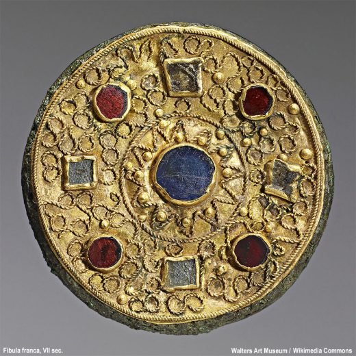 Crea una fibula barbarica Artemondo